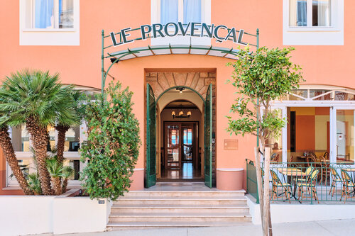 HOTEL LE PROVENCAL GIENS