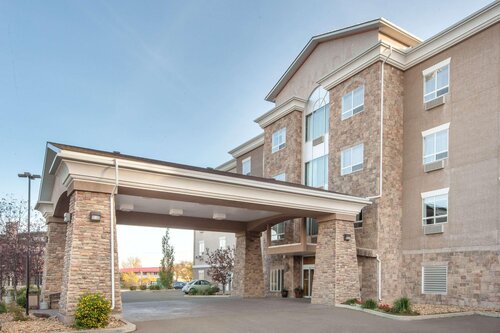 Ramada By Wyndham Drumheller Hotel & Suites