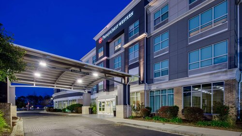 Best Western Premier I-95 Savannah Airport/ Pooler
