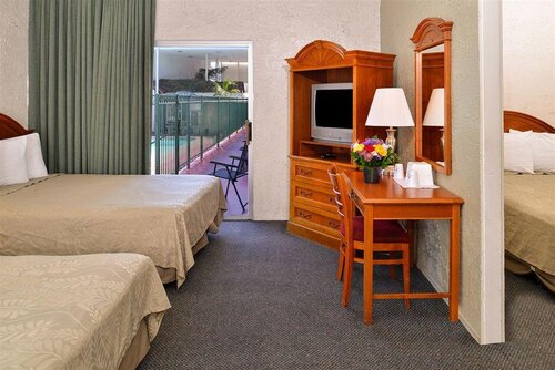 Americas Best Value Inn - Loma Lodge