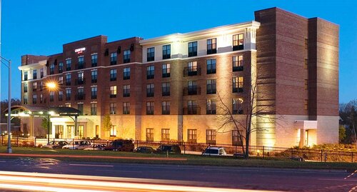 Courtyard By Marriott Saratoga Springs