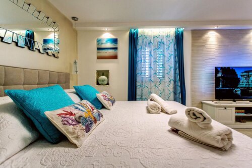 House Sandra - Guest House