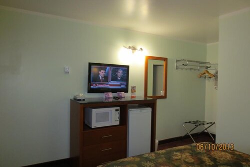 Knights Inn Arnprior