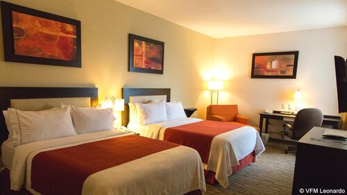 Excellence Express & Suites San Juan Del Rio
