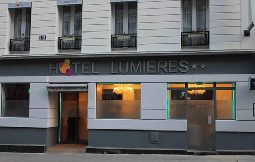 Hotel Lumieres Paris Montmartre