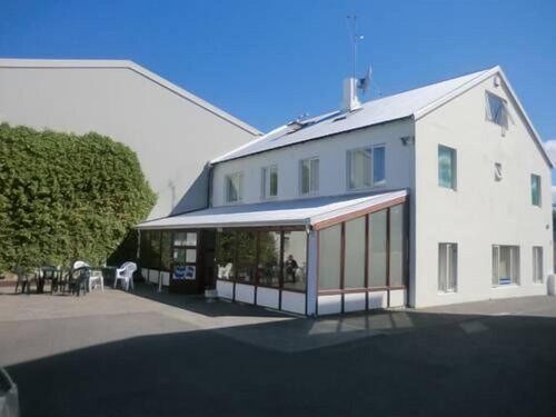 Vikingur Egilsborg Guesthouse