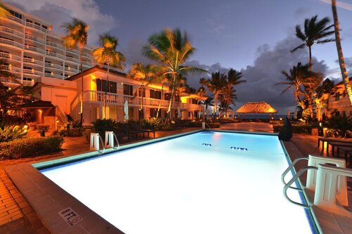 Beachcomber Oceanfront Resort & Villas