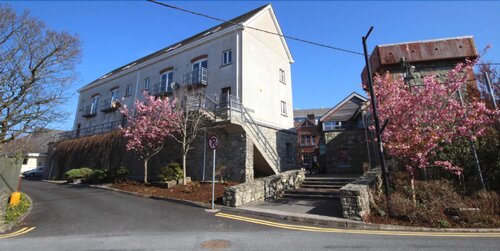 Clifden Station House