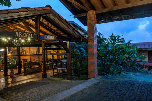 Arenal Lodge