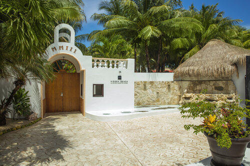 Hidden Beach Resort Au Naturel Adults Only Al