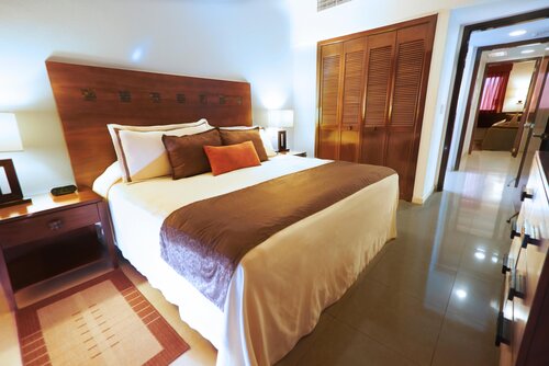 Holiday Inn Club Vacations The Royal Cancun