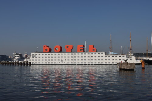 Botel