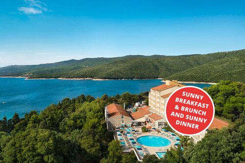 Miramar Sunny Hotel & Residence