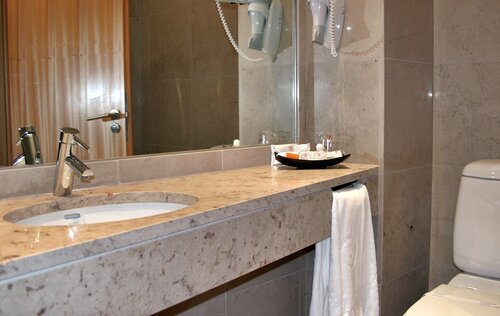 B&B HOTEL Cantanhede Coimbra