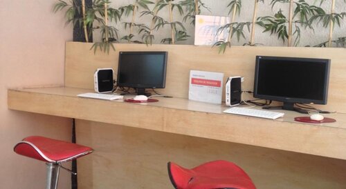 OYO Hotel Colon Express