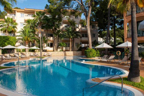 Valentin Somni Hotel and Suites