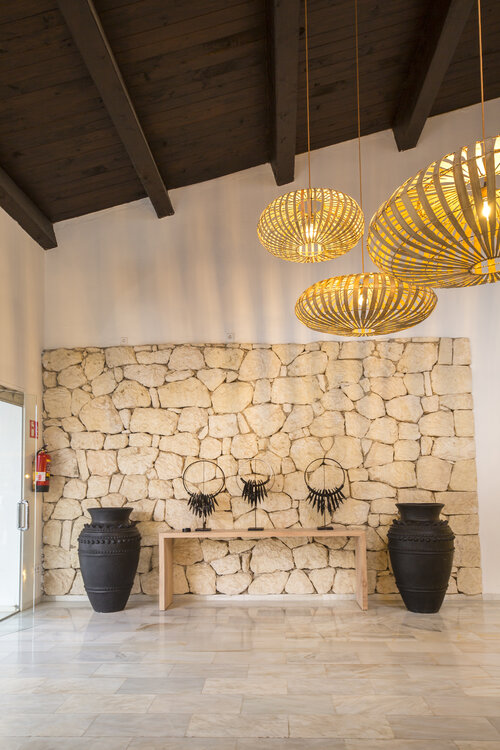 FERGUS Style Bahamas