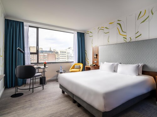 Maek Antwerp Central - Handwritten Collection