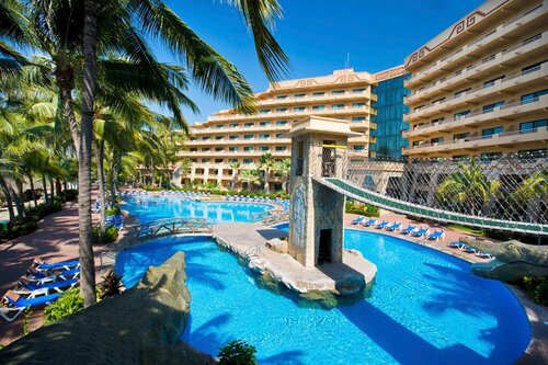 Paradise Village Beach Resort & Spa