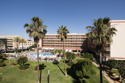 Helios Hotel