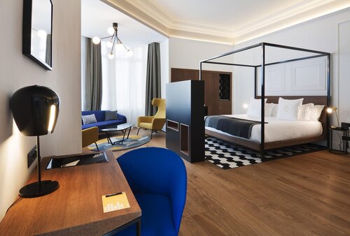 One Shot Palacio Reina Victoria 04