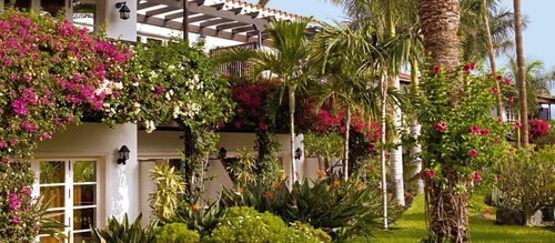 Seaside Grand Hotel Residencia