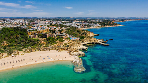 Auramar Beach Resort