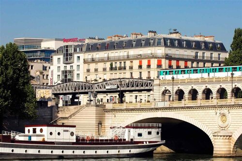 Hôtel Mercure Paris Bercy Bibliothèque