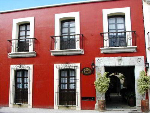 Hotel De La Parra