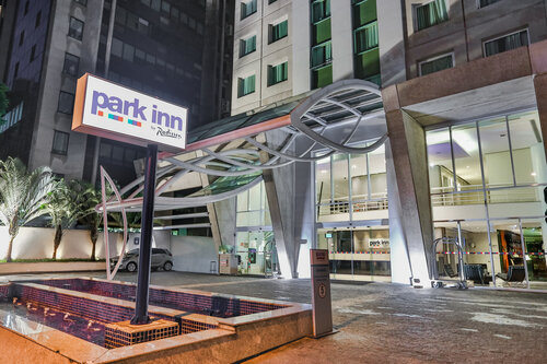 Park Inn By Radisson Berrini