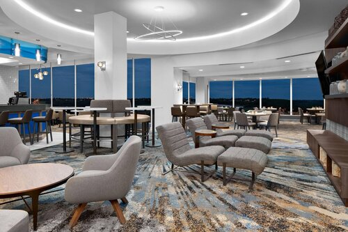 Courtyard Edmonton Downtown