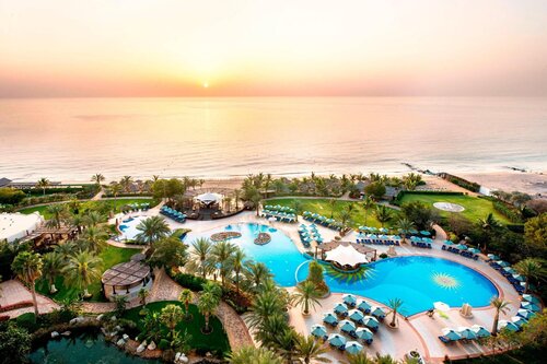 Le Méridien Al Aqah Beach Resort