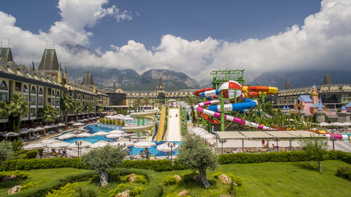 Crystal Prestige Elite Hotel