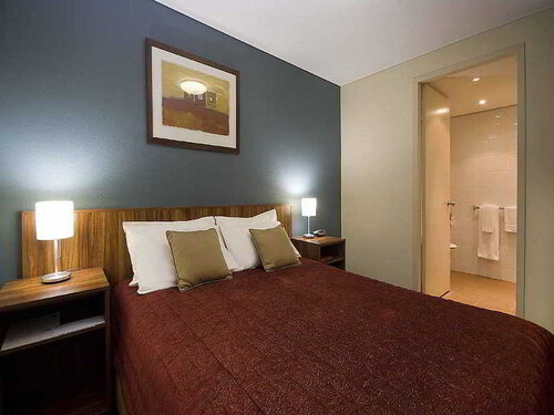 Emu Walk Apartments by Voyages