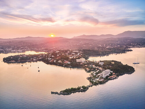 Corfu Imperial a Grecotel Resort to Live