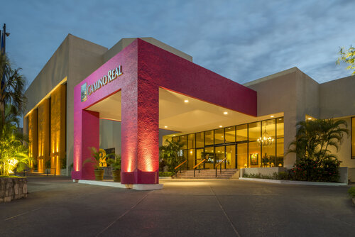 HS HOTSSON Hotel Tampico