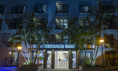 Terrace Mar Suite Hotel