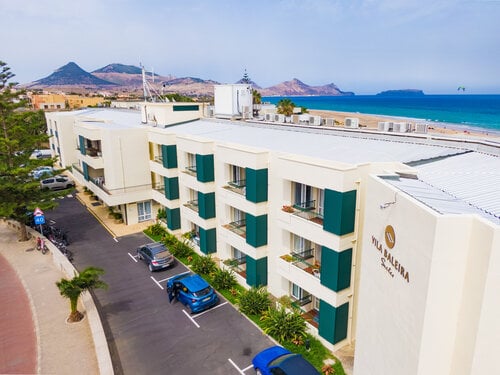 Vila Baleira Suites