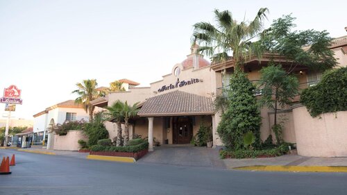 Business Hotel & Suites Maria Bonita