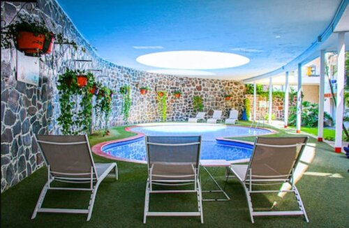 Country Hotel & Suites