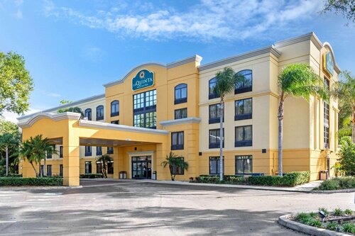 La Quinta Inn & Suites By Wyndham Tampa North I-75