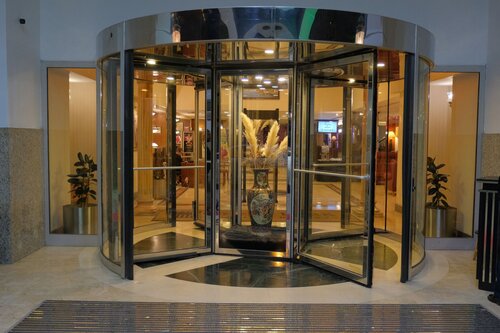 The Green Park Bostanci