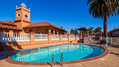 SFO El Rancho Inn, SureStay Collection by Best Wes