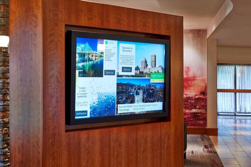 Courtyard By Marriott Rochester Brighton