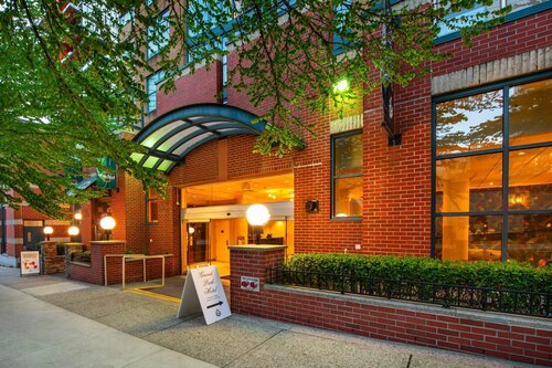 Grand Park Hotel & Suites Downtown Vancouver, Asce