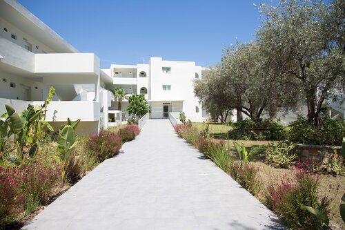 Lindos White hotel & suites