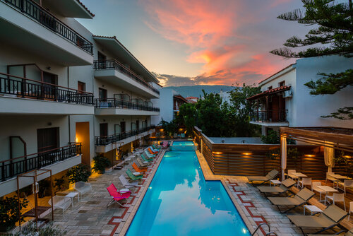 Bourtzi boutique hotel