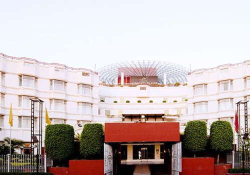 Howard Plaza The Fern, Agra