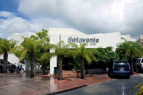 Sotavento Hotel & Yacht Club Cancun
