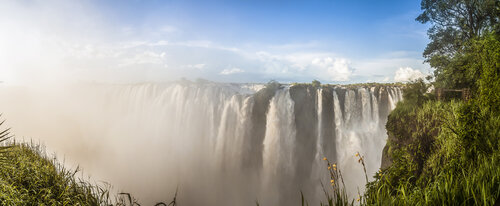 Avani Victoria Falls Resort